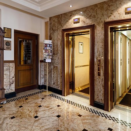 Ibb Hotel Grand Hotel Люблин Интериор снимка