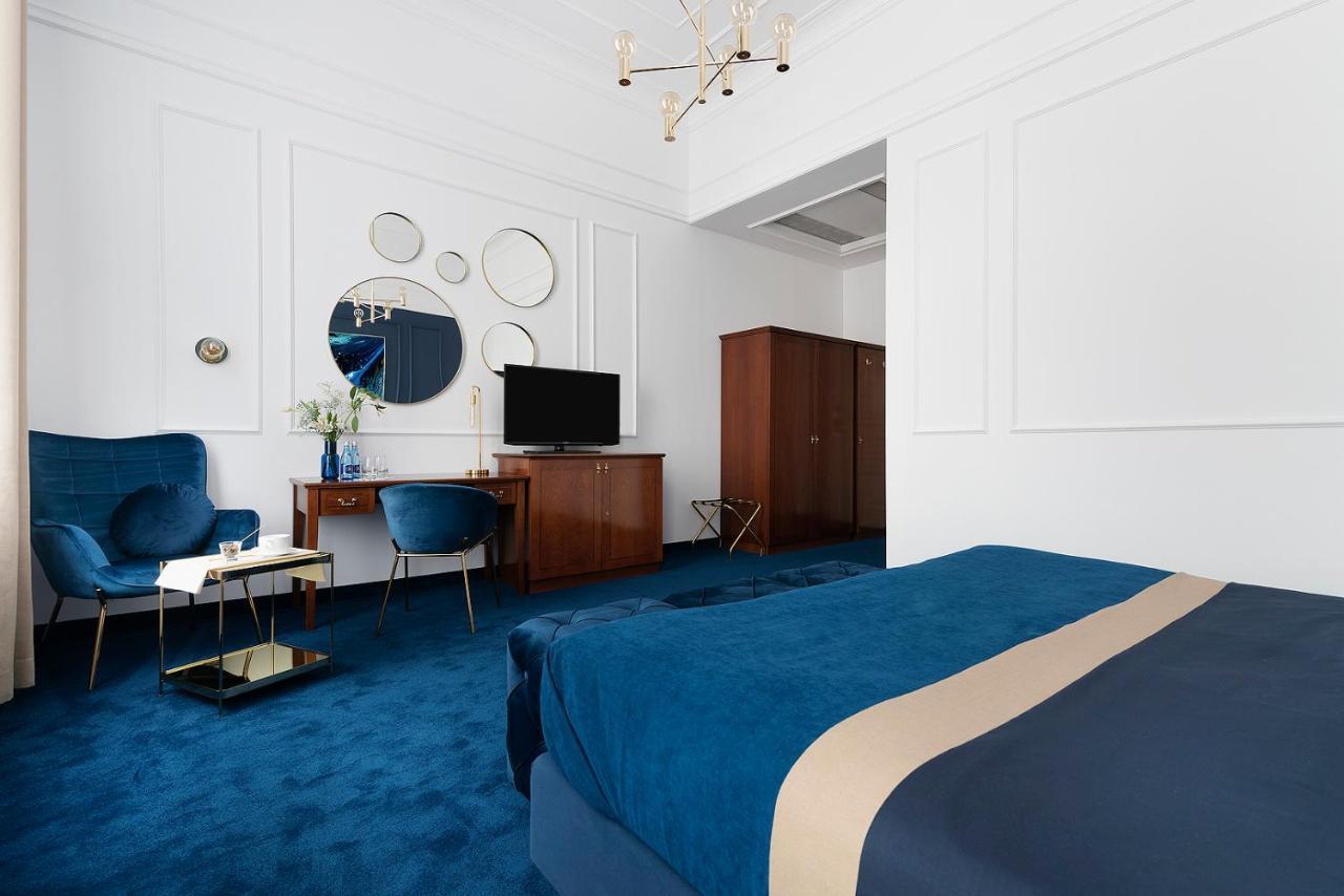 Ibb Hotel Grand Hotel Люблин Екстериор снимка